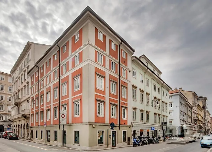 Taste Of Trieste Center